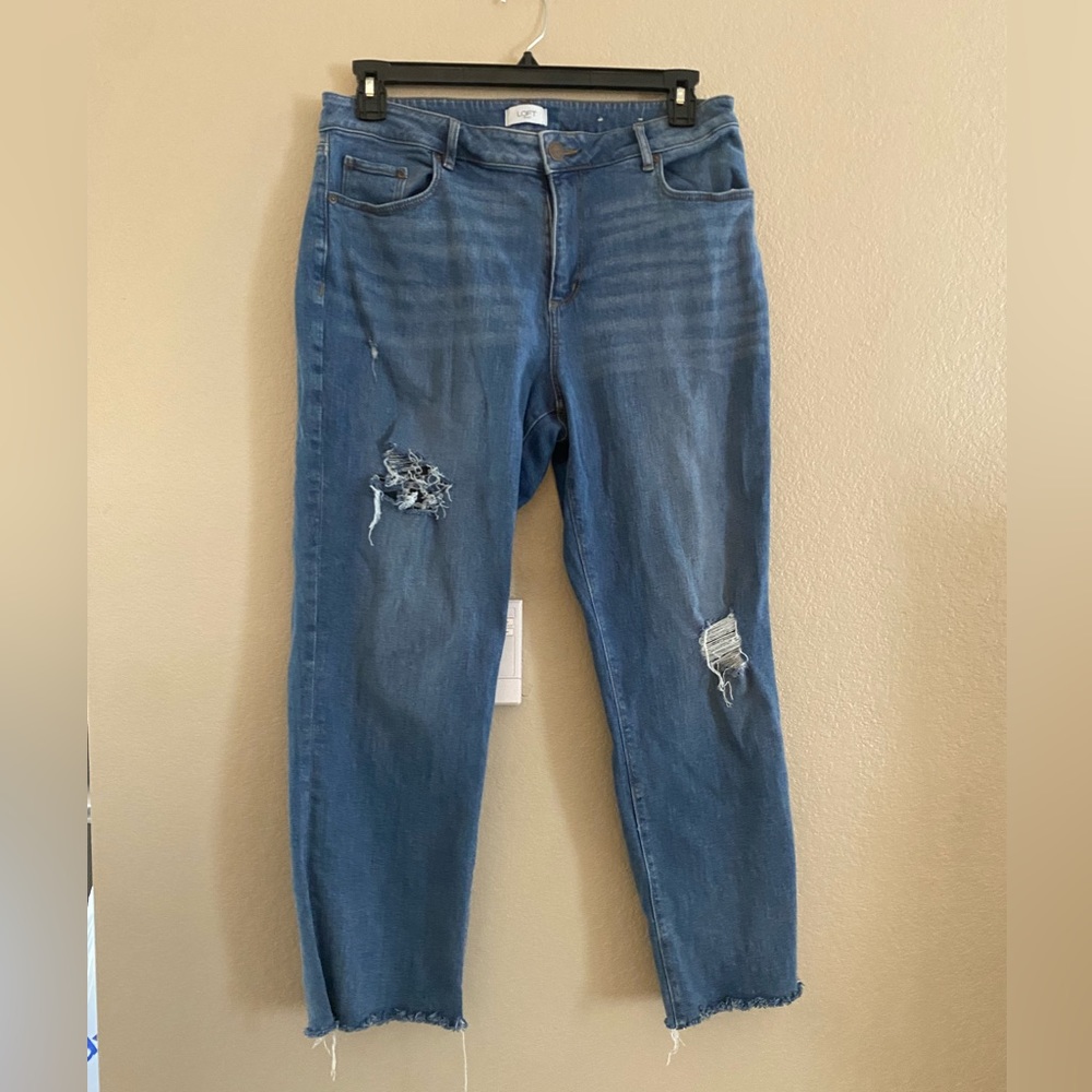 LOFT Outlet • cropped distressed jeans